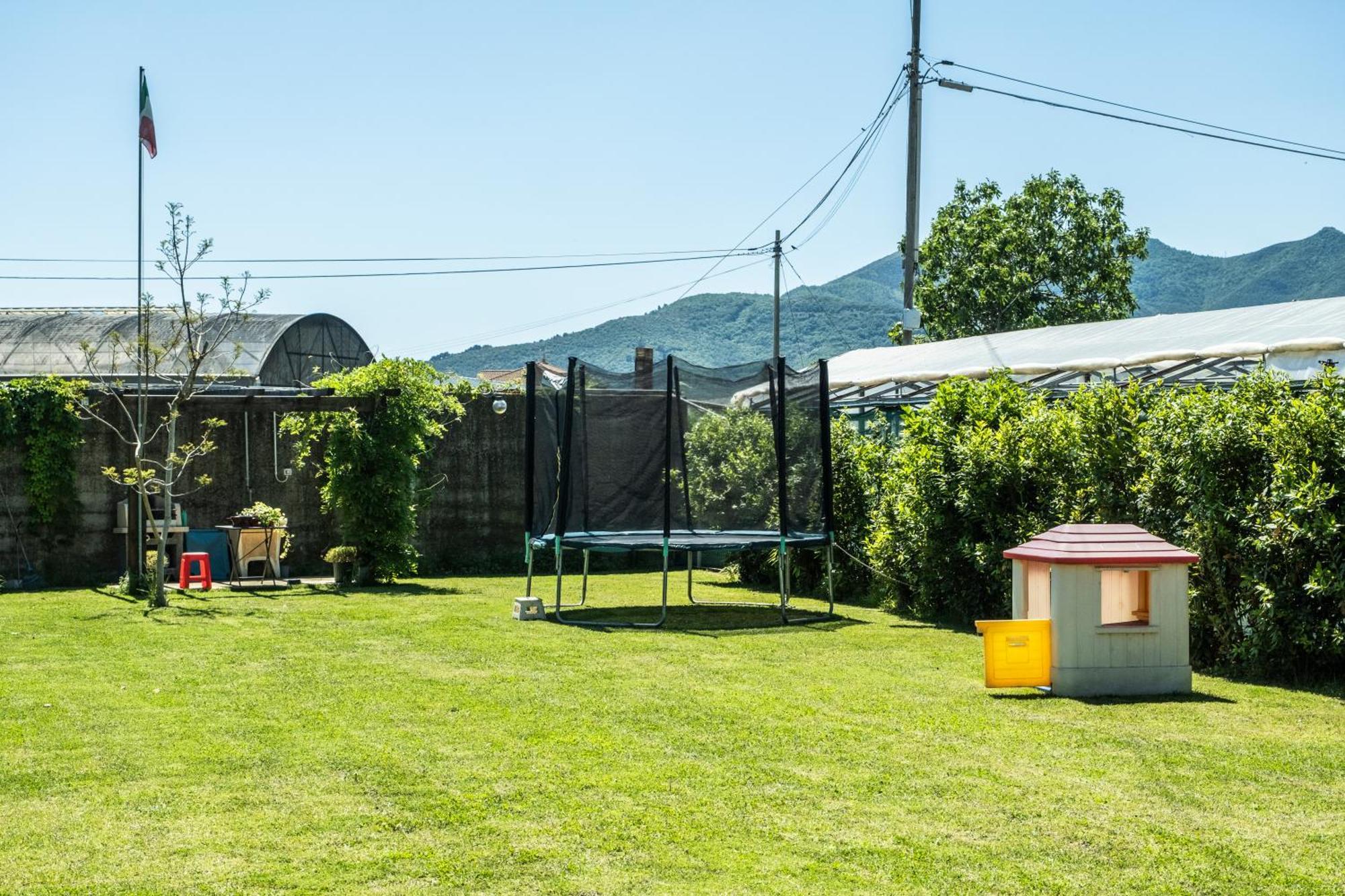 Agriturismo Giorgi Appartamenti In Riviera Ligure Albenga Bagian luar foto