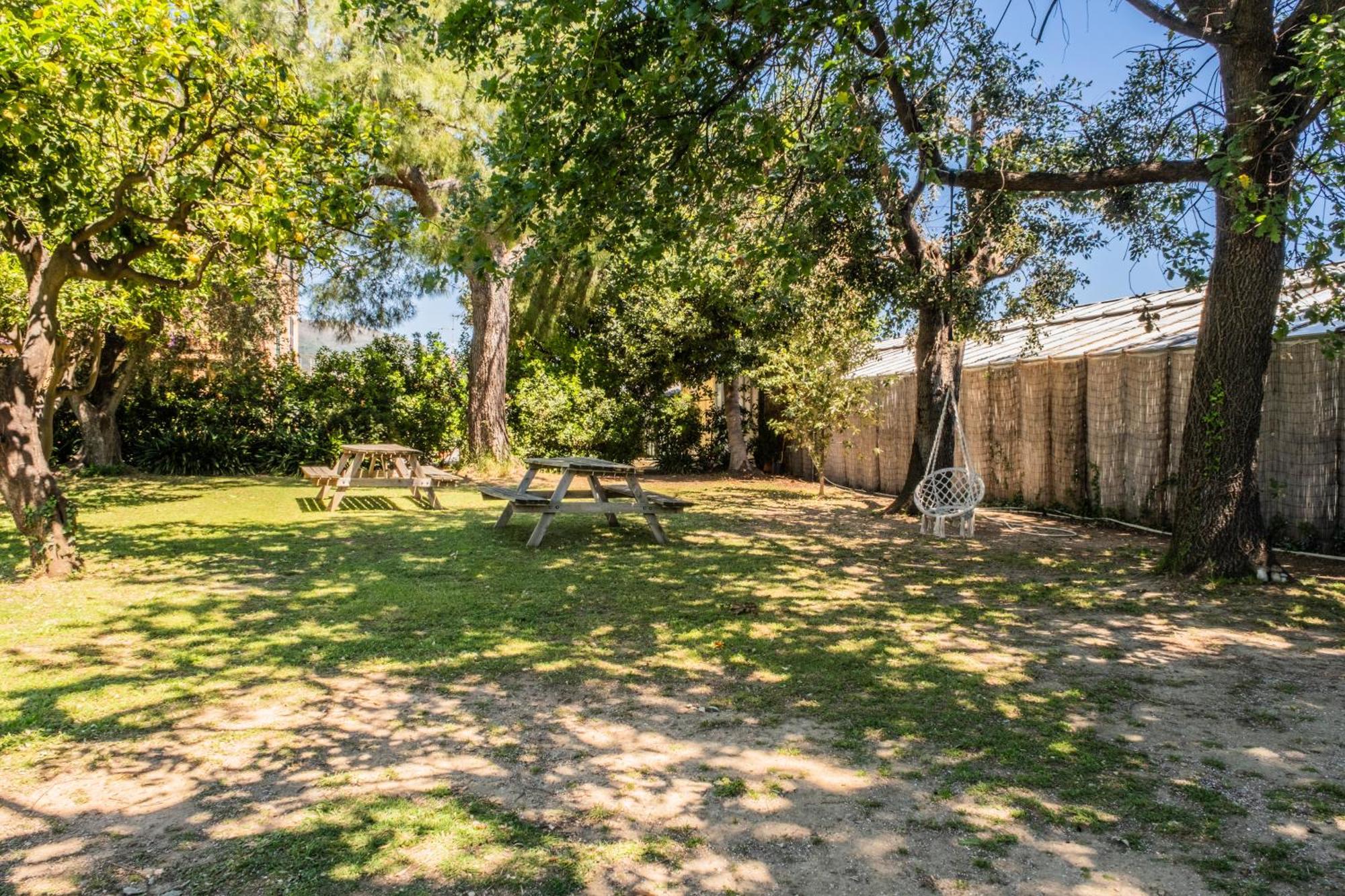 Agriturismo Giorgi Appartamenti In Riviera Ligure Albenga Bagian luar foto