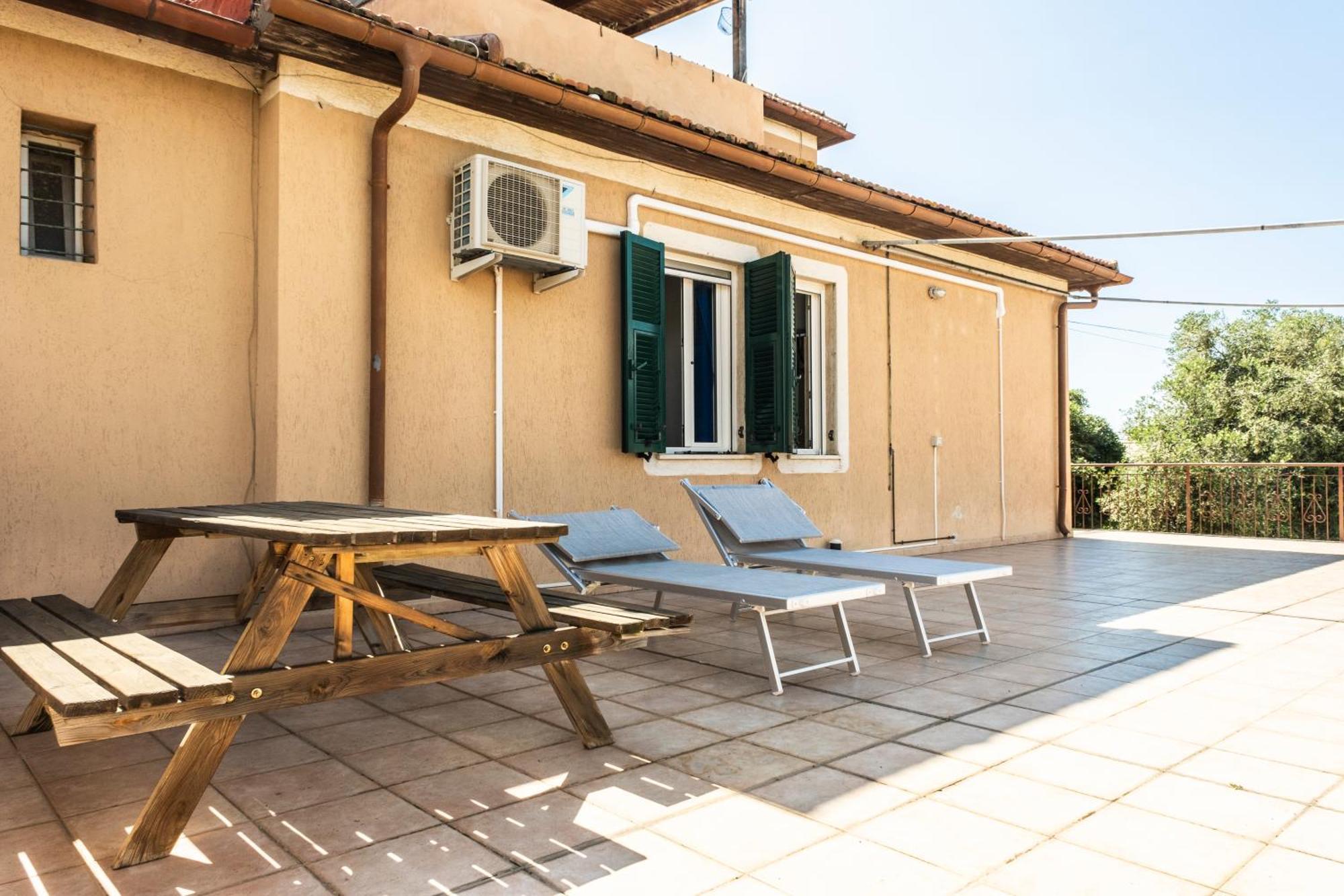 Agriturismo Giorgi Appartamenti In Riviera Ligure Albenga Bagian luar foto