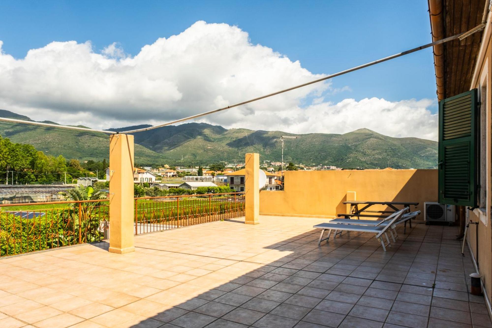 Agriturismo Giorgi Appartamenti In Riviera Ligure Albenga Bagian luar foto