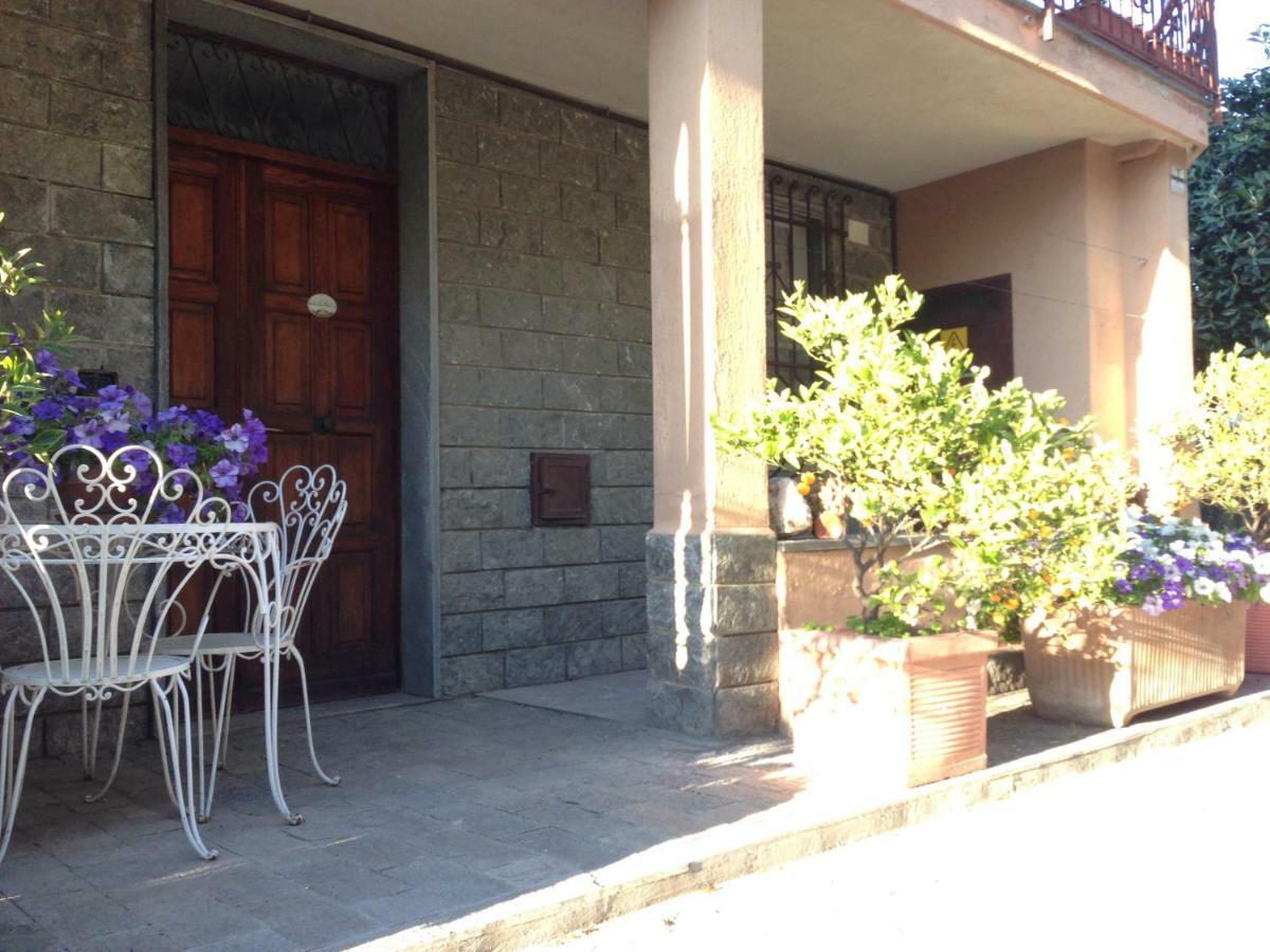 Agriturismo Giorgi Appartamenti In Riviera Ligure Albenga Bagian luar foto